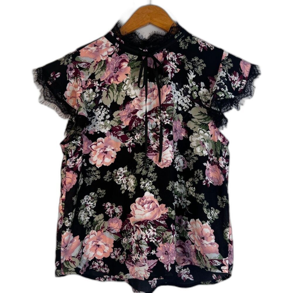 Lily White Black Floral Lace Ribbon Fairy Core Whimsical‎ Dreamy Blouse Size MD